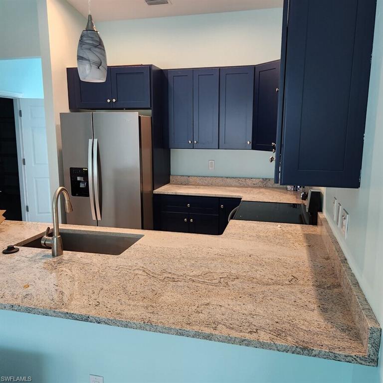 CHARLOTTE SHORES - Residential Lease