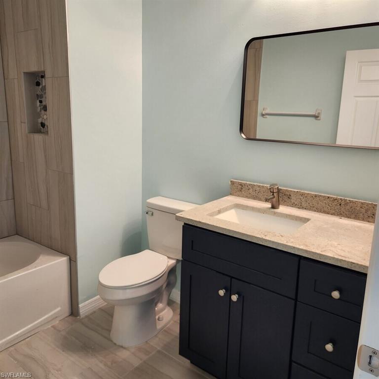 CHARLOTTE SHORES - Residential Lease