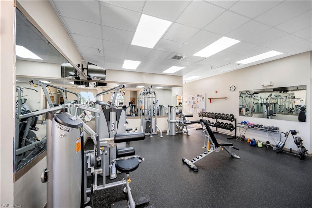 SABAL SPRINGS GOLF AND RACQUET CLUB - Residential