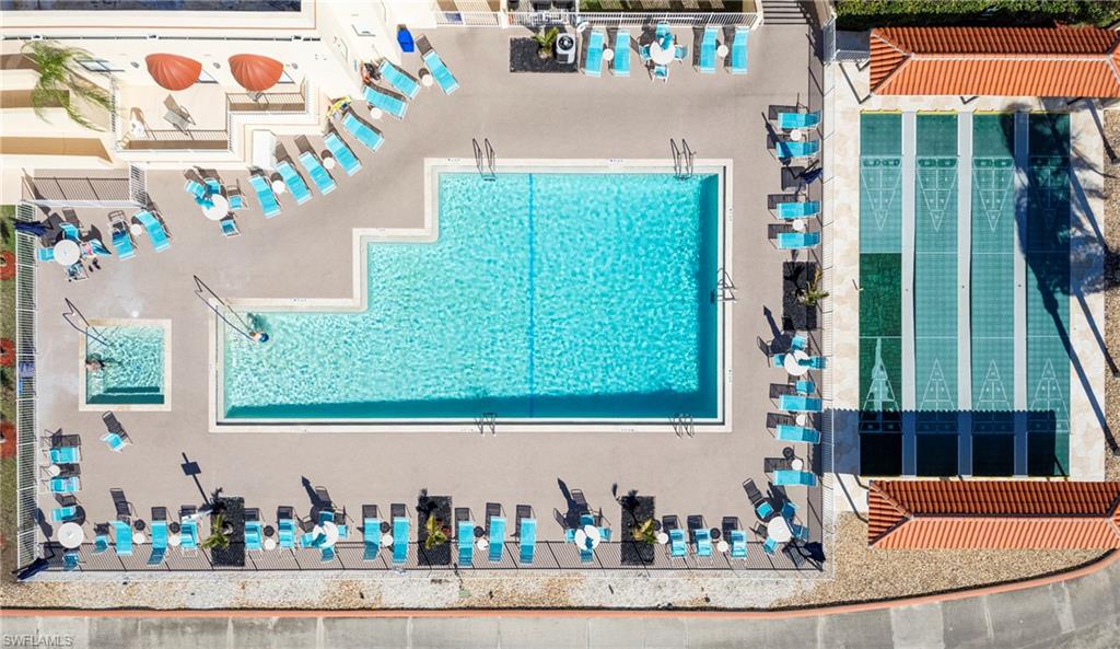 SABAL SPRINGS GOLF AND RACQUET CLUB - Residential