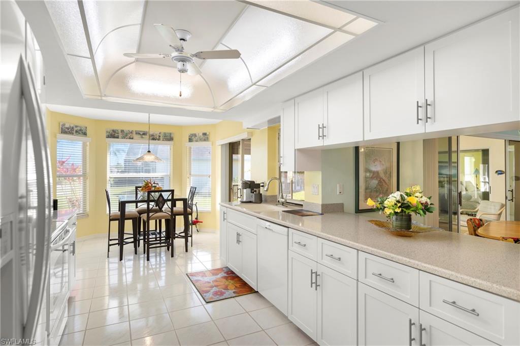 SABAL SPRINGS GOLF AND RACQUET CLUB - Residential