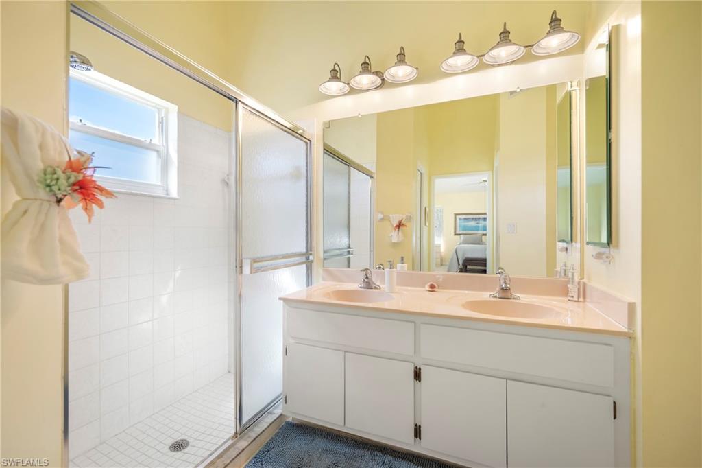 SABAL SPRINGS GOLF AND RACQUET CLUB - Residential