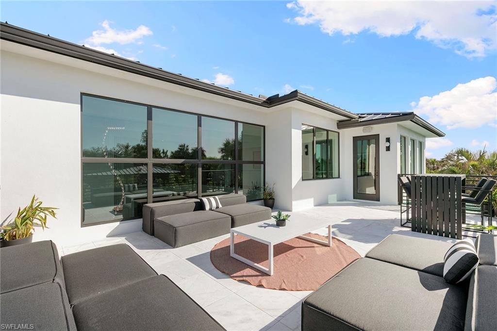 NAPLES PARK - Residential