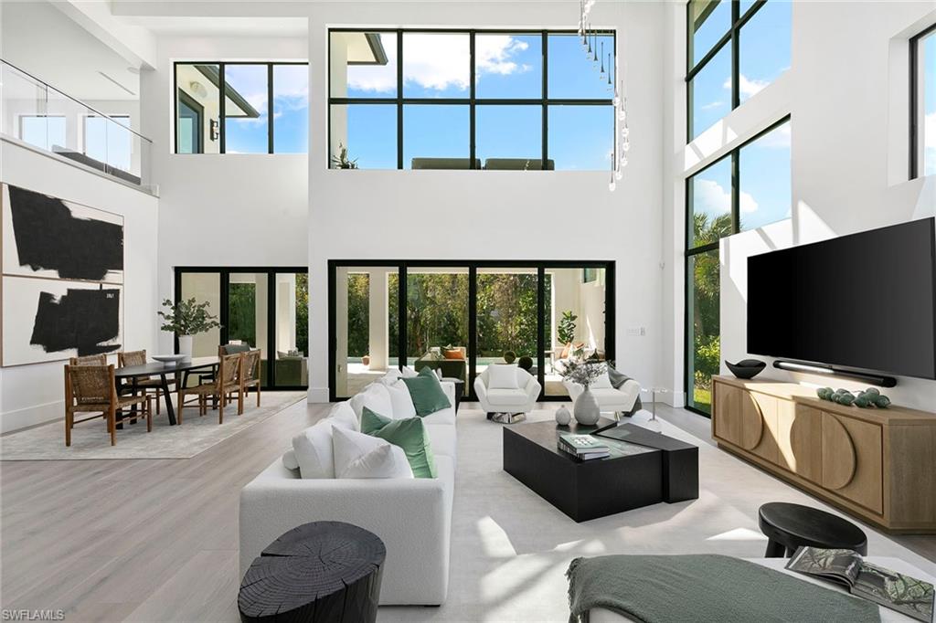 NAPLES PARK - Residential