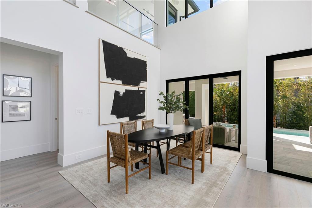 NAPLES PARK - Residential