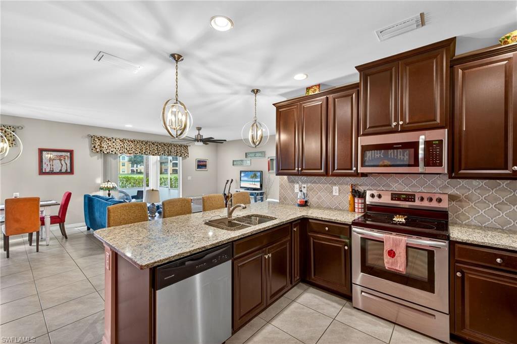 HAMMOCK COVE - Residential