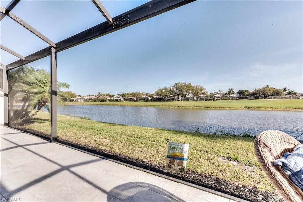 8535 Fairway Bend DR