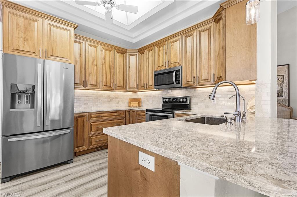 GLEN ABBEY AT FIDDLESTICKS - Residential