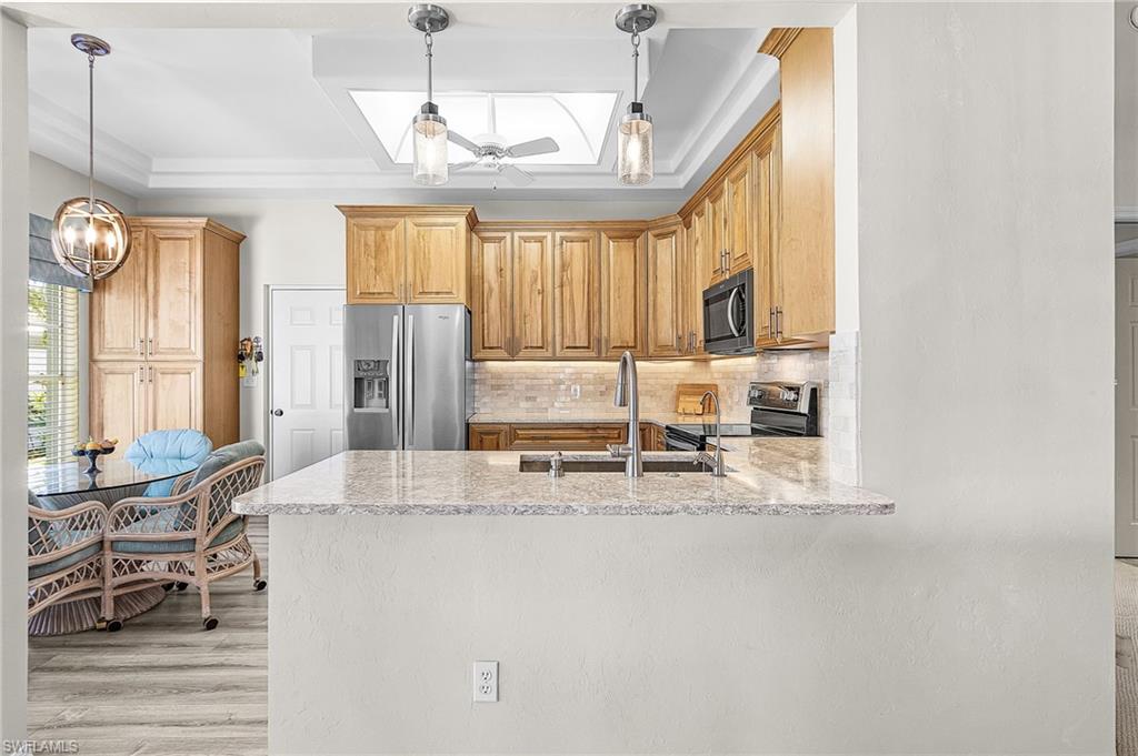 GLEN ABBEY AT FIDDLESTICKS - Residential