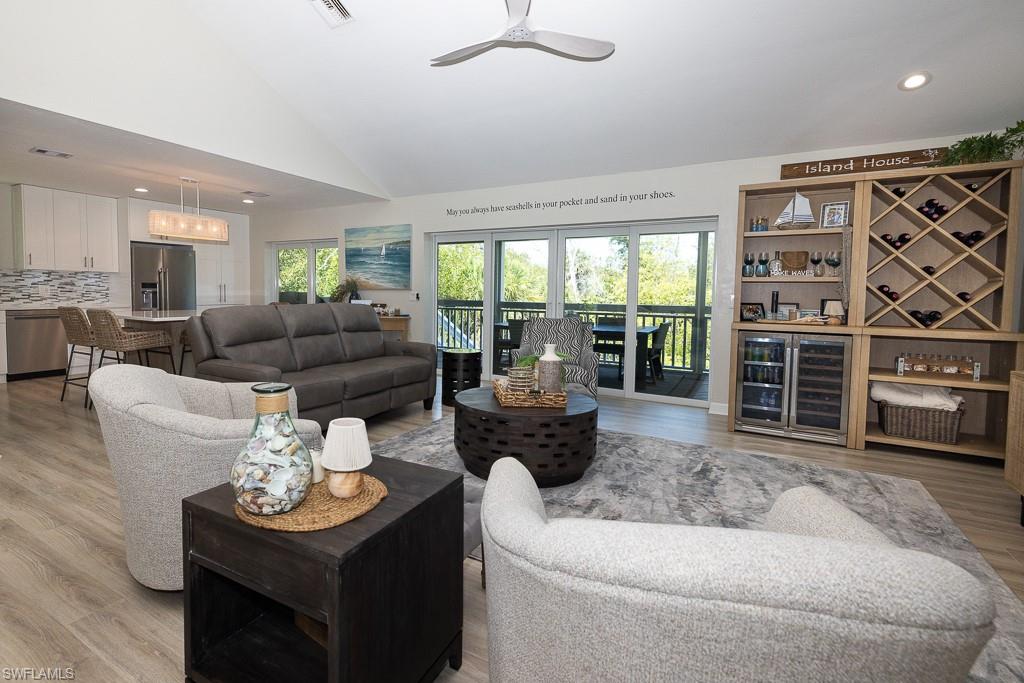 SEAGULL ESTATES - Residential