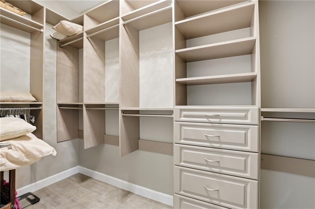 VERDANA VILLAGE - Residential