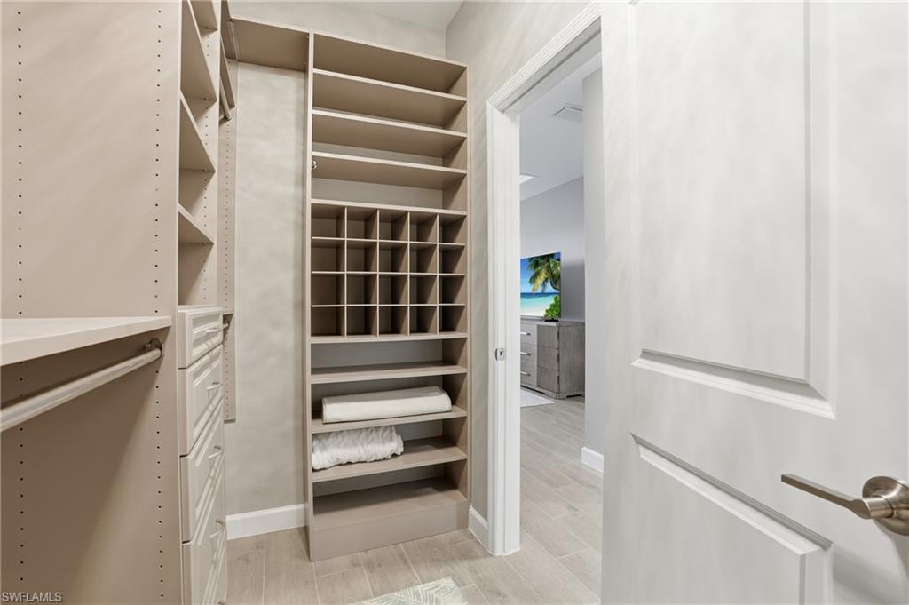 VERDANA VILLAGE - Residential