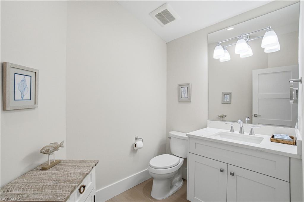 IMPERIAL SHORES - Residential