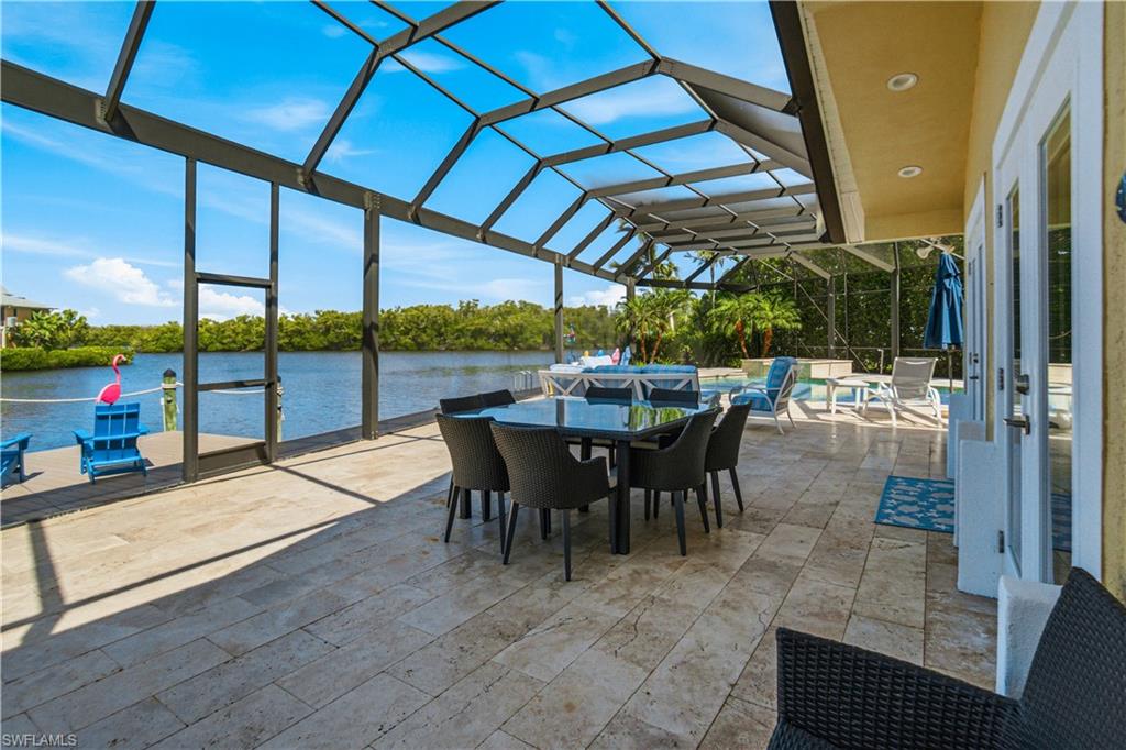 IMPERIAL SHORES - Residential