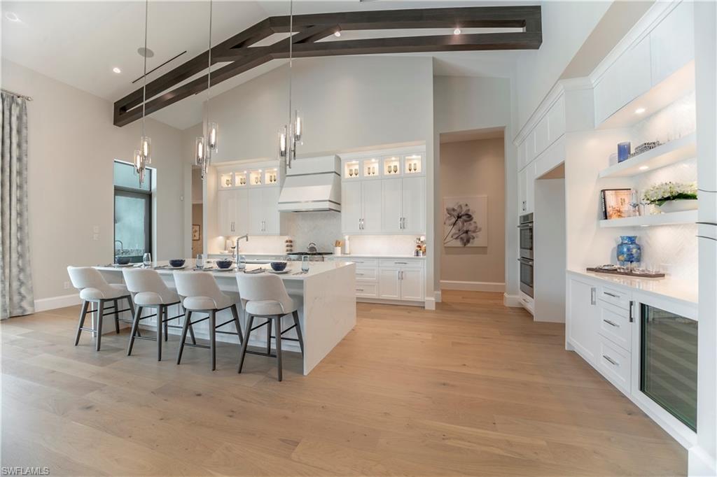 PINE RIDGE - Residential