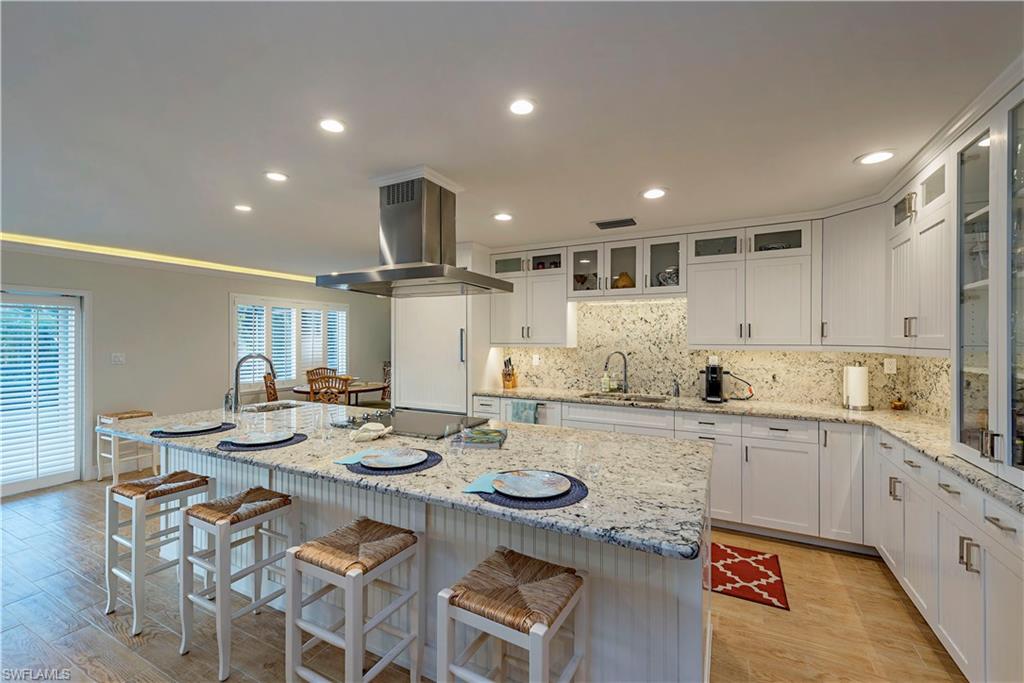 ROYAL HARBOR - Residential