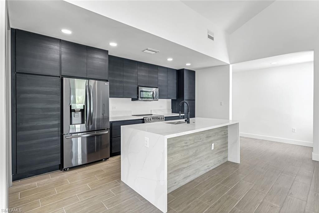 PORT CHARLOTTE - Residential