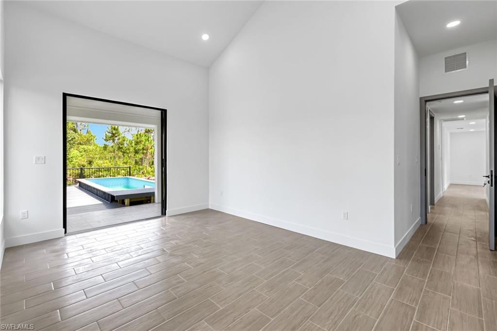 PORT CHARLOTTE - Residential