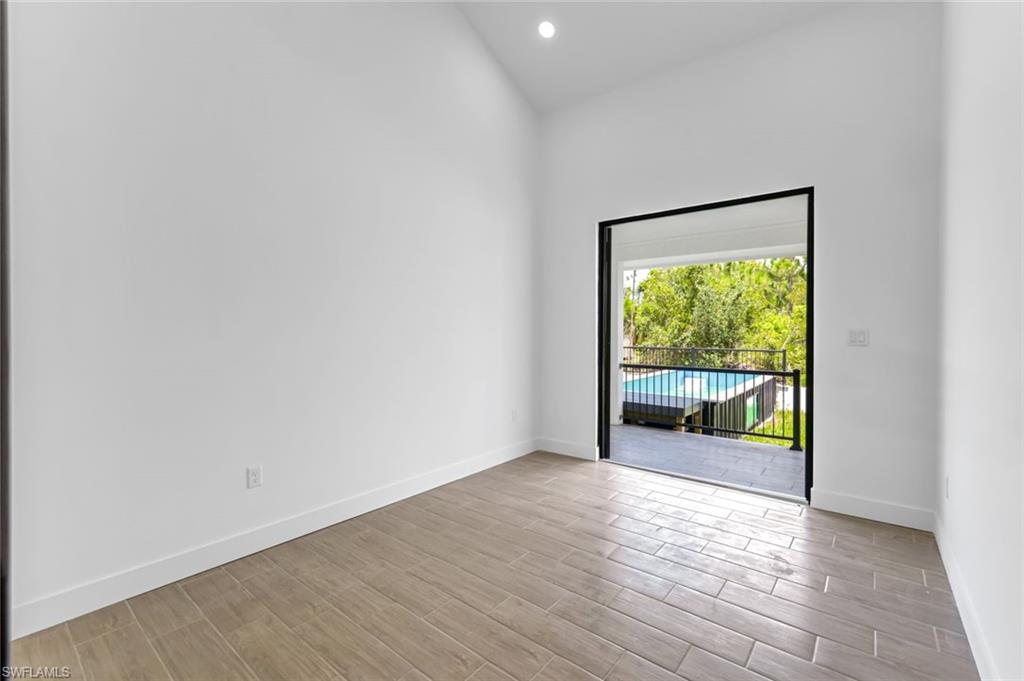 PORT CHARLOTTE - Residential