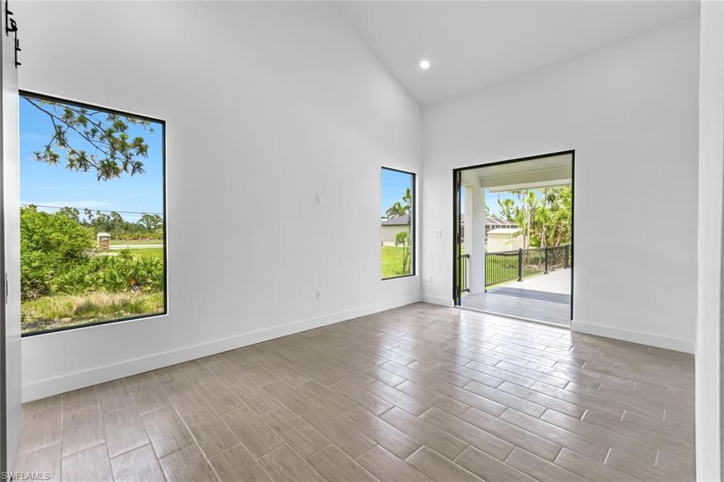 PORT CHARLOTTE - Residential
