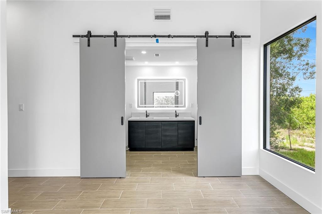 PORT CHARLOTTE - Residential