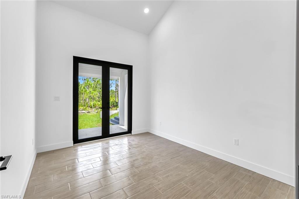PORT CHARLOTTE - Residential