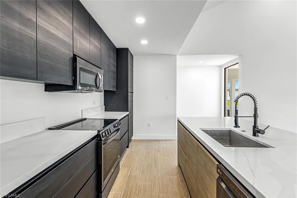 PORT CHARLOTTE - Residential