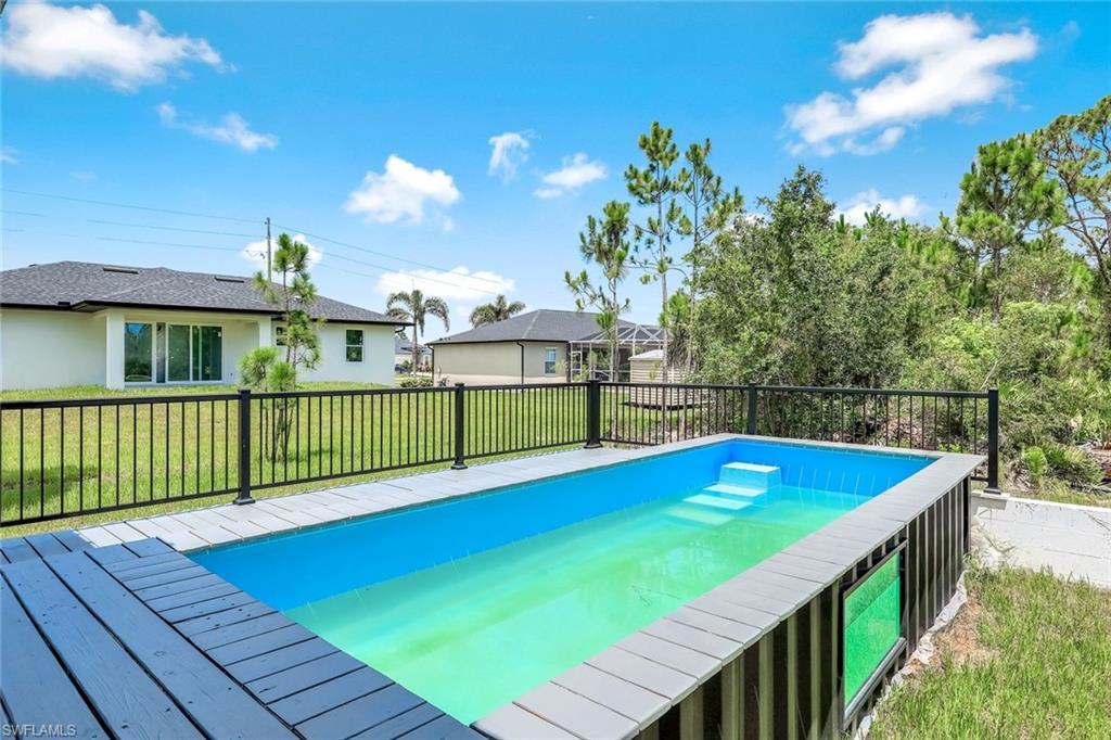 PORT CHARLOTTE - Residential