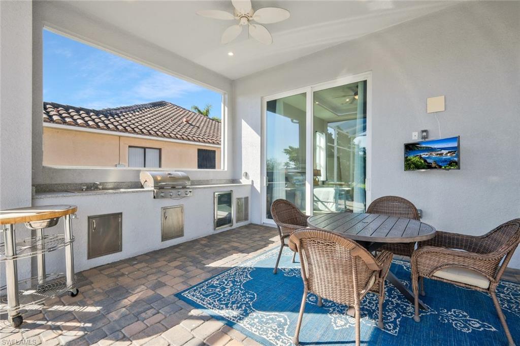 YACHT CLUB - Residential