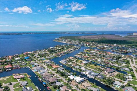 5362 Bayshore AVE CAPE CORAL FL 33904