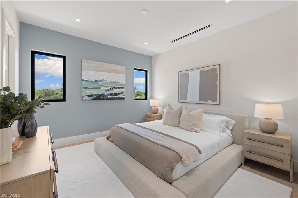 LAKE PARK - Residential