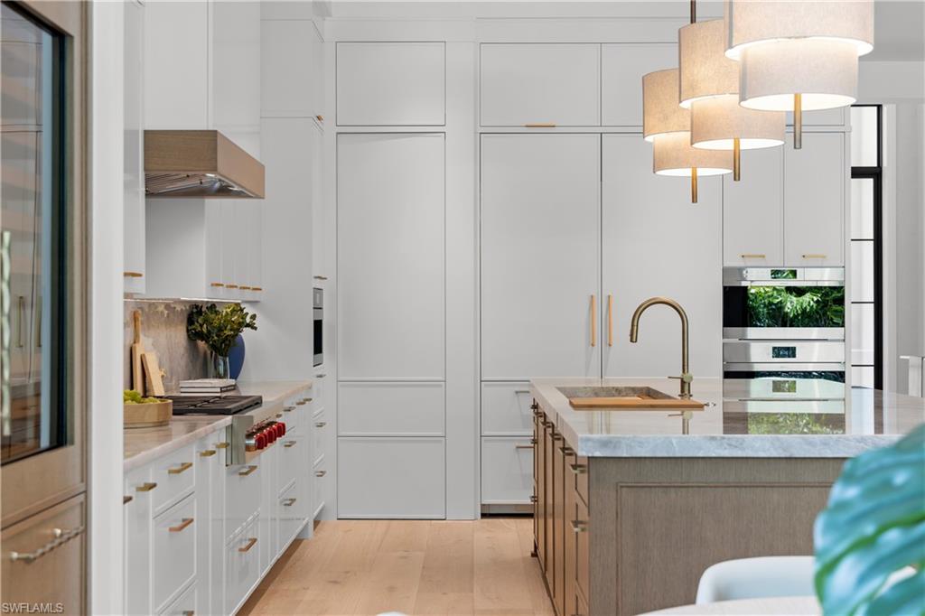 LAKE PARK - Residential