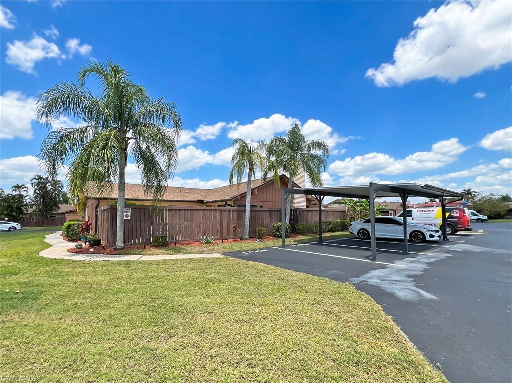 ROYAL WOODS - Residential