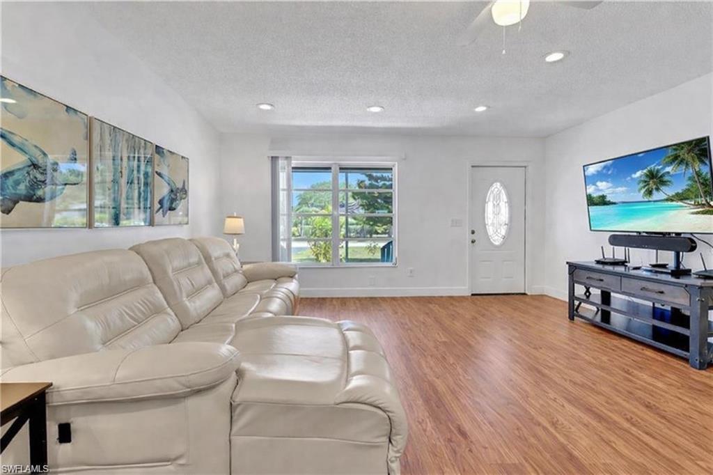 BONITA SHORES - Residential