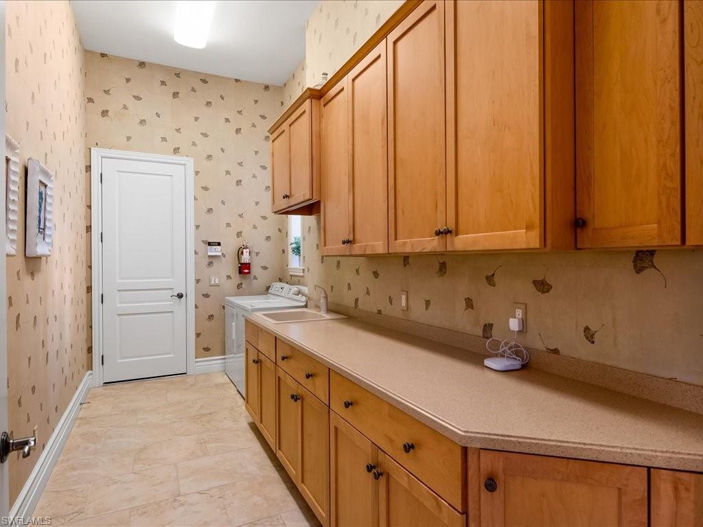 CELEBRITA - Residential