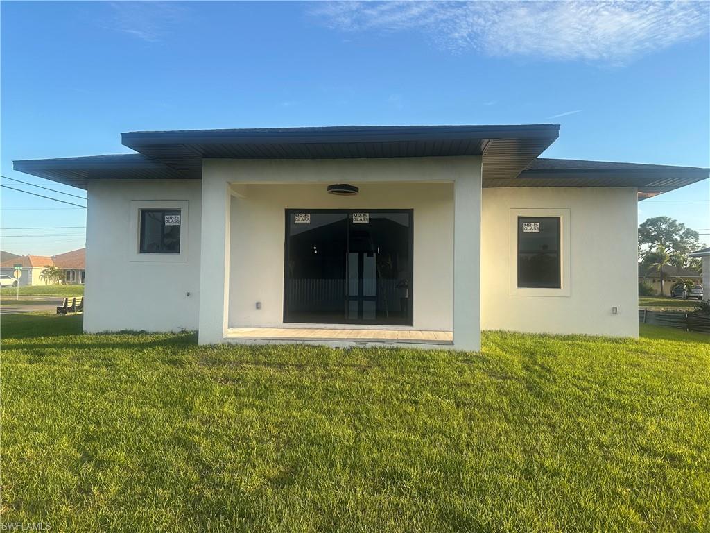 CAPE CORAL - Residential