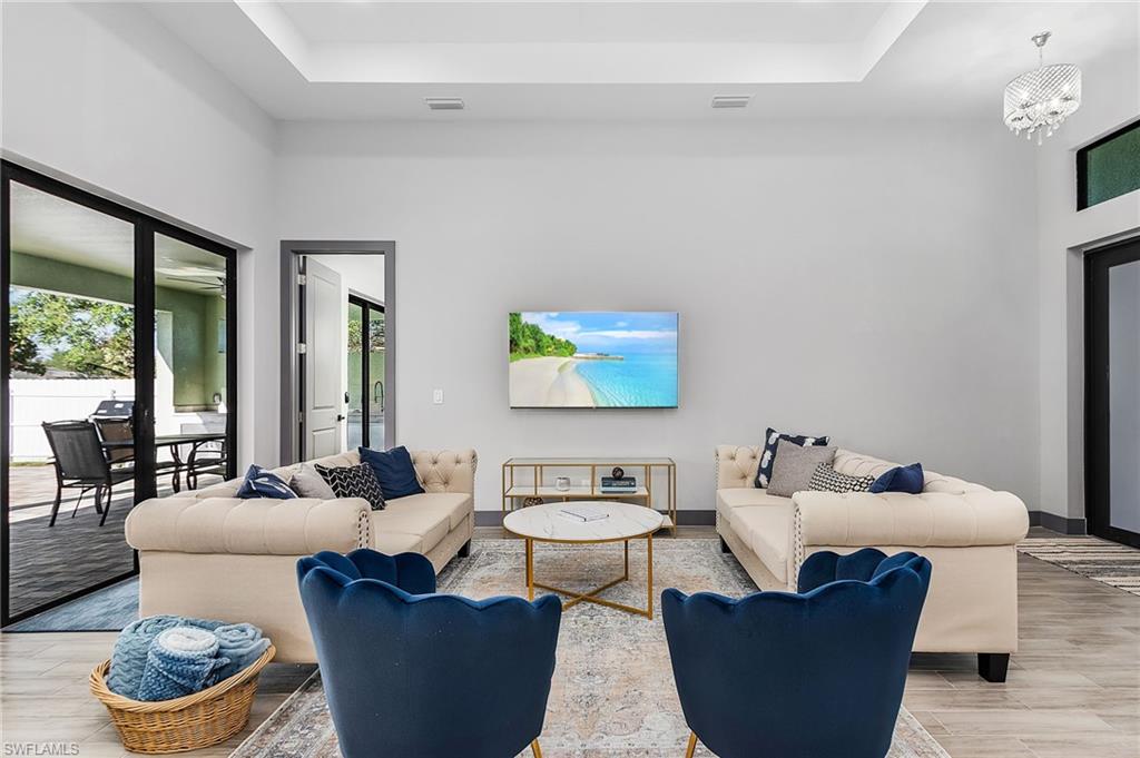 CAPE CORAL - Residential Lease