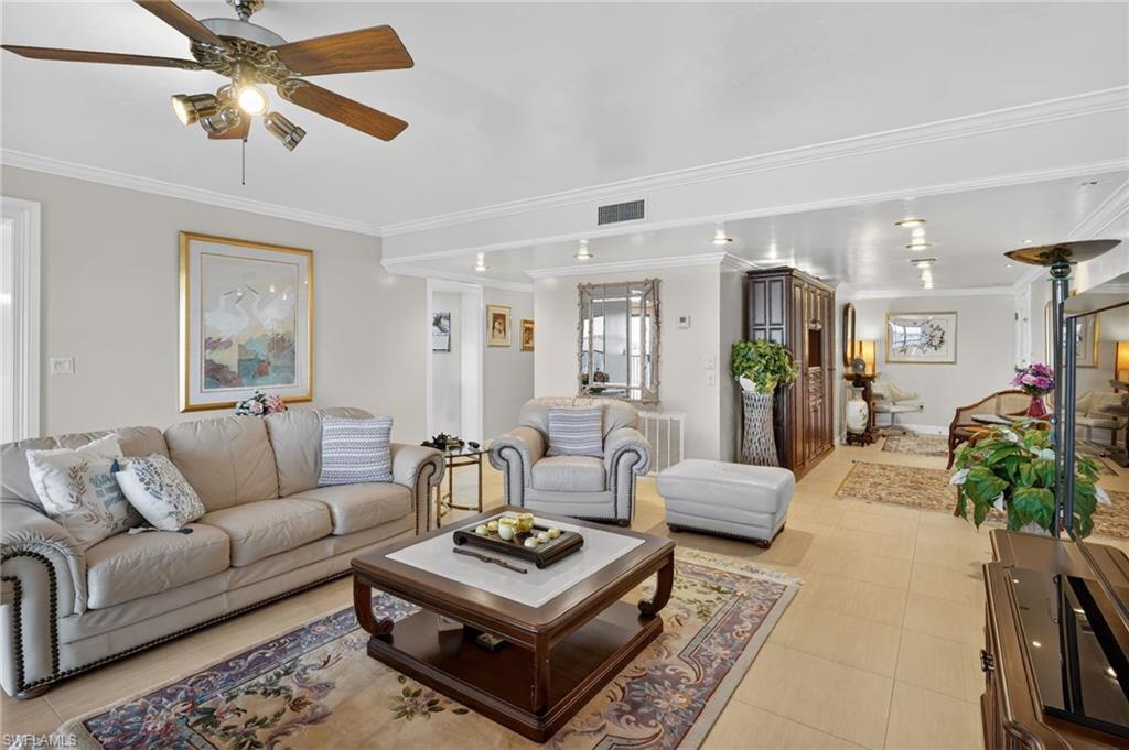 POINTE ROYALE - Residential