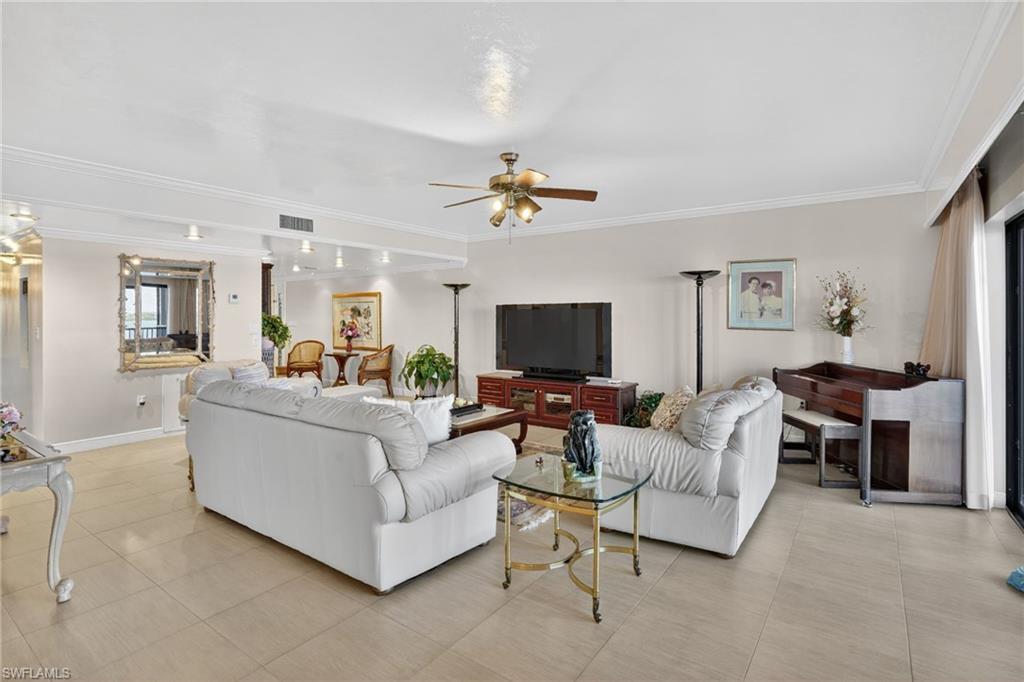 POINTE ROYALE - Residential