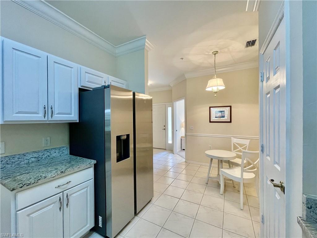 3965 Bishopwood CT E 205