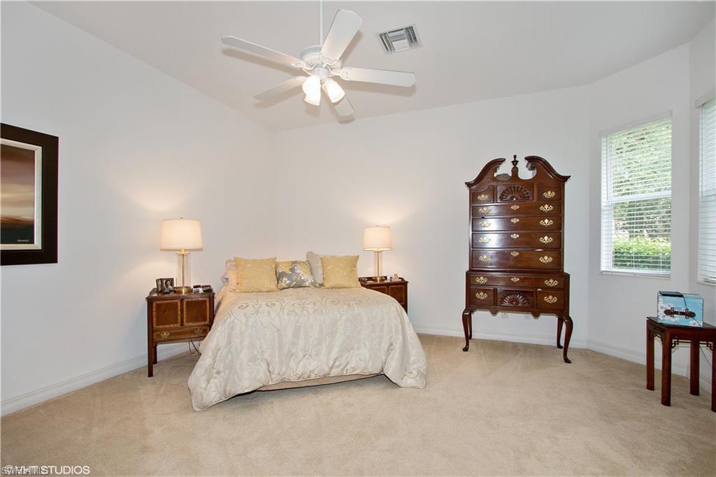 HUNTERS RIDGE - Residential