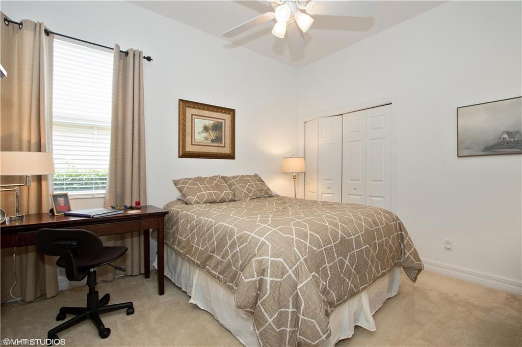 HUNTERS RIDGE - Residential