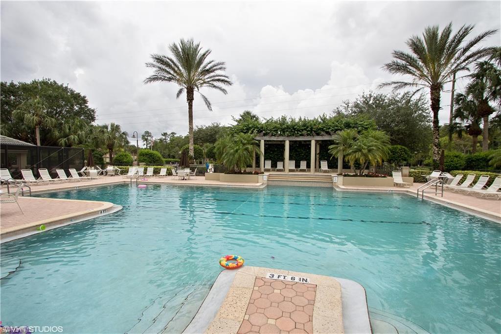 HUNTERS RIDGE - Residential