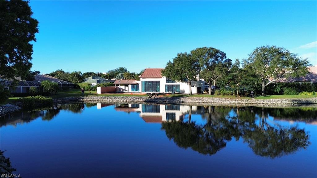 LAS BRISAS AT PELICAN BAY - Residential