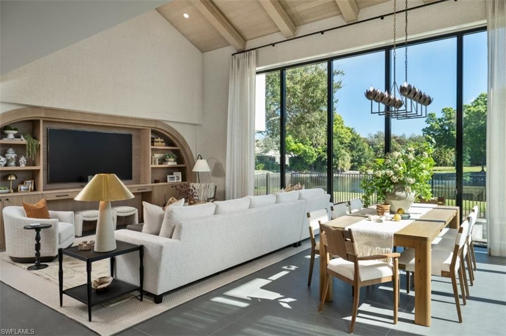 Photo of 22 Las Brisas WAY #23, NAPLES, FL 34108 (MLS # 226002453)