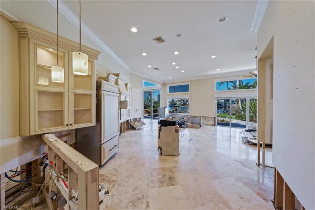 PARK SHORE - Residential