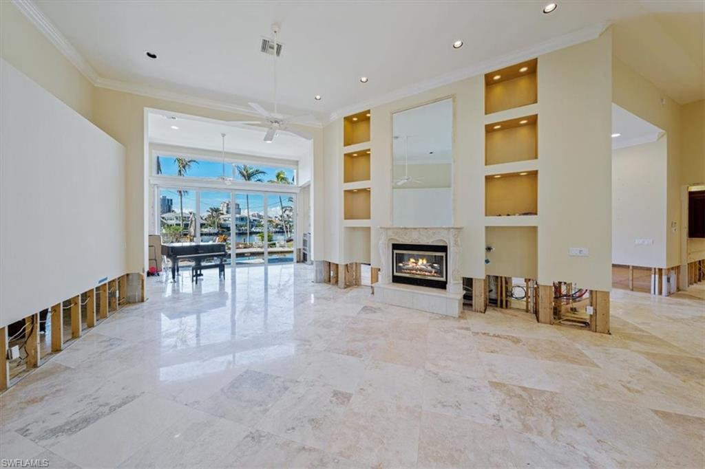 PARK SHORE - Residential