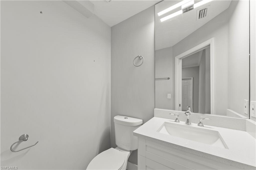 VALENCIA LAKES - Residential Lease