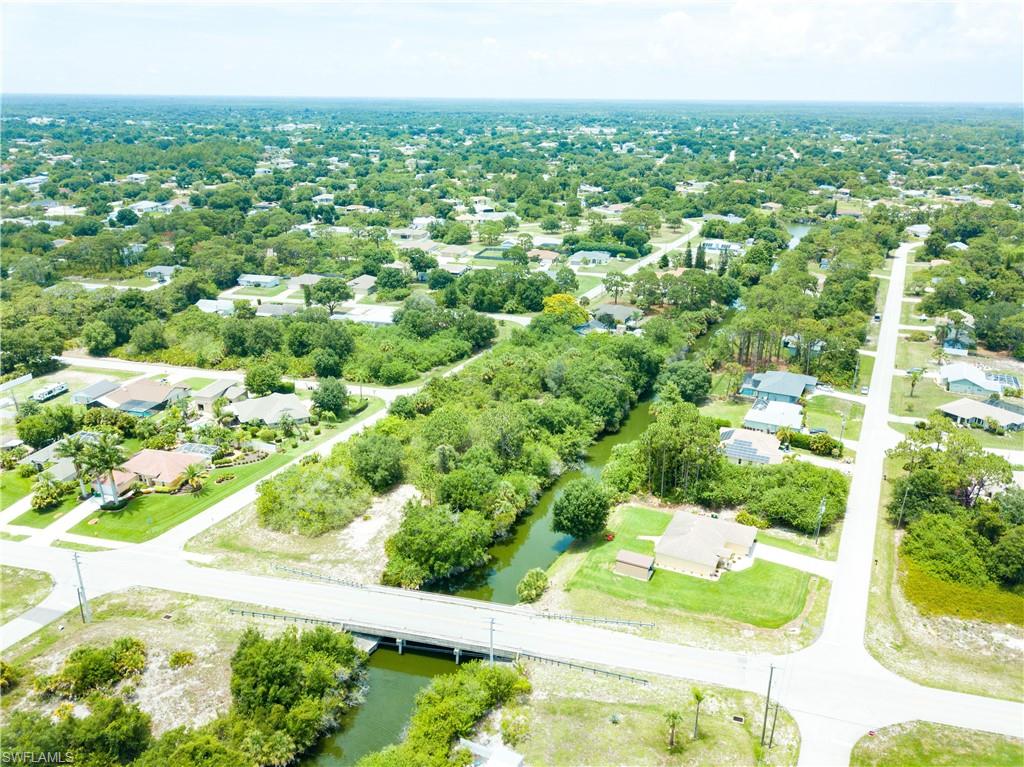 PORT CHARLOTTE - Land