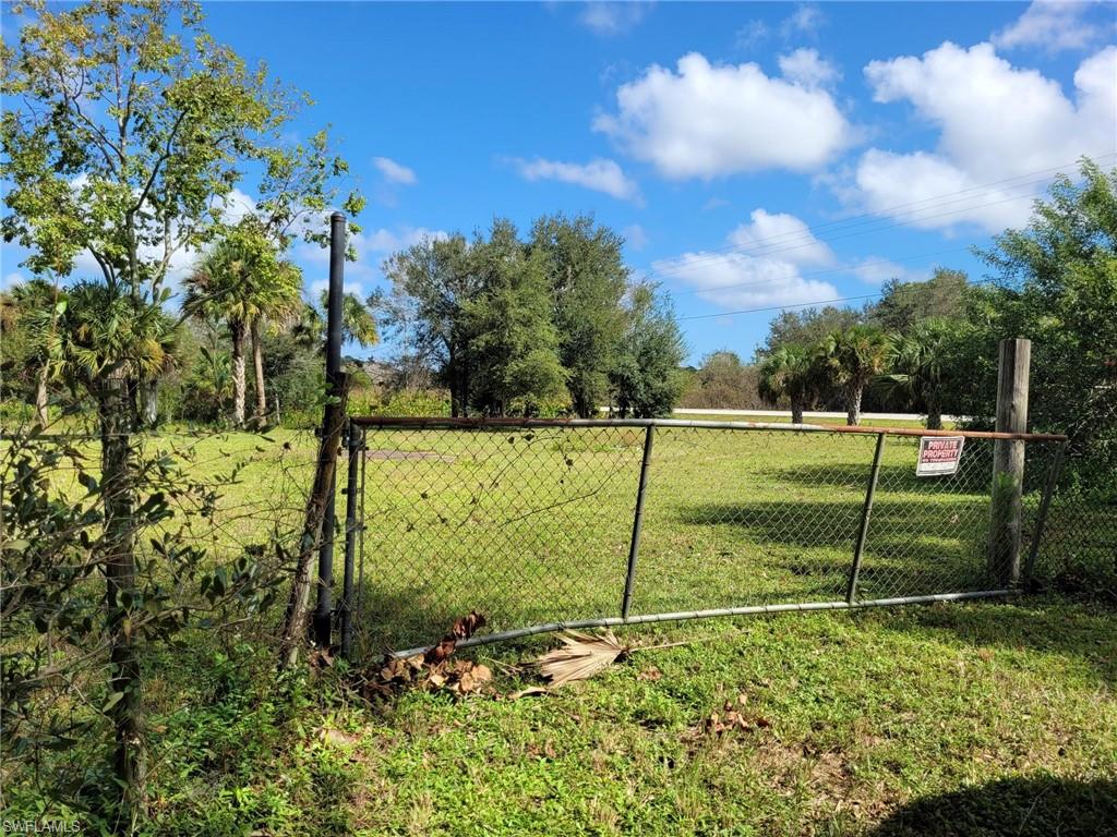 PIONEER PLANTATION - Land